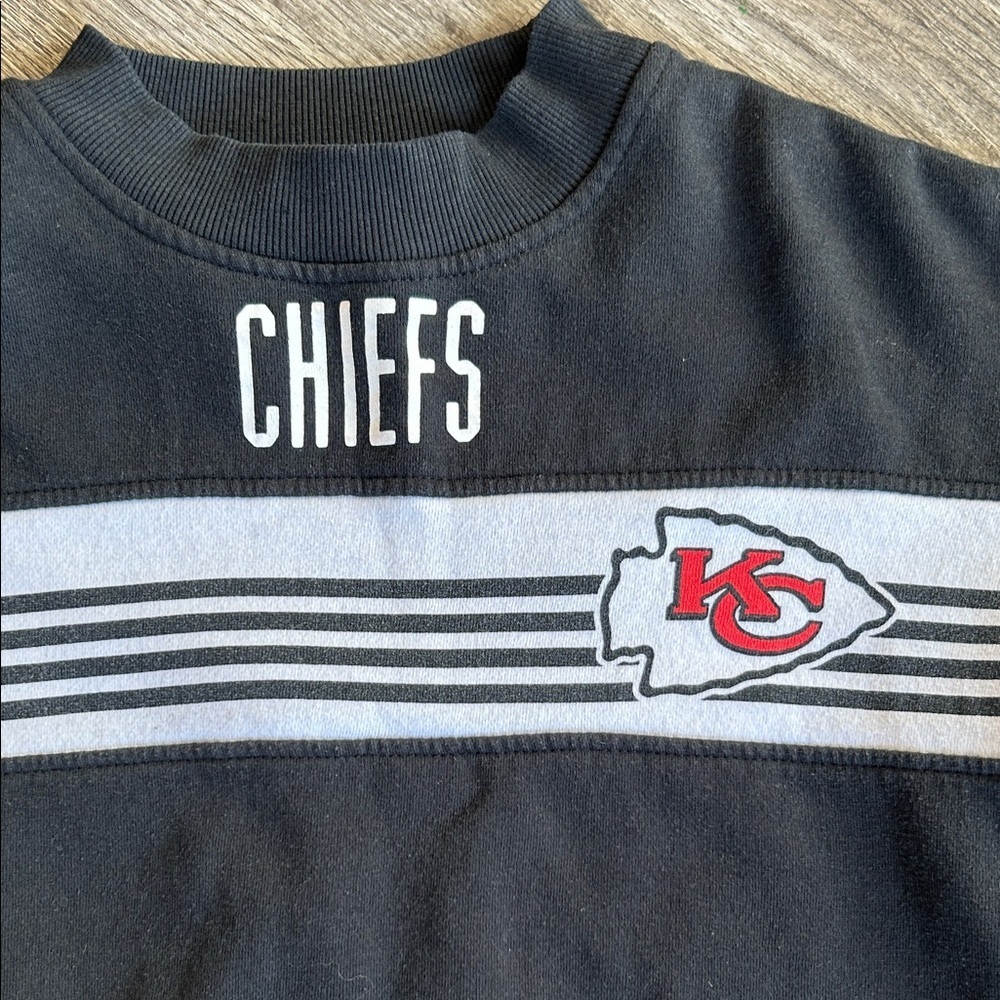 Kansas City Chiefs Cropped Sweatshirt Drawstring Hem NFL Apparel Black Size S - Picture 3 of 7
